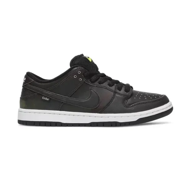 Nike SB Dunk Low GORE-TEX Black Sneakers - 1