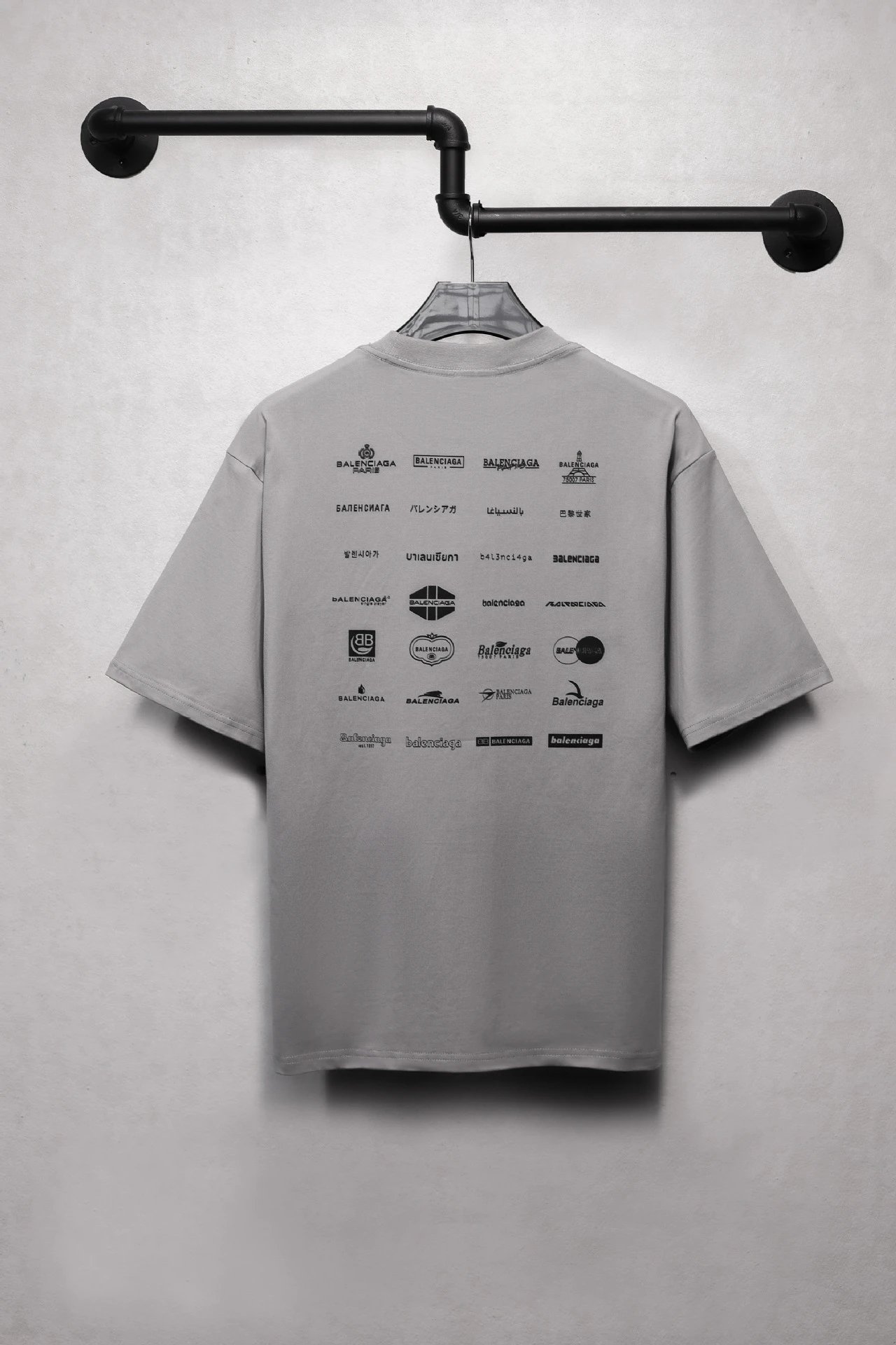 Off-White Wave Logo Black T-Shirt - 46