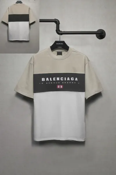 Balenciaga Avenue George V Color-Block T-Shirt Beige/Black/Gray - 1