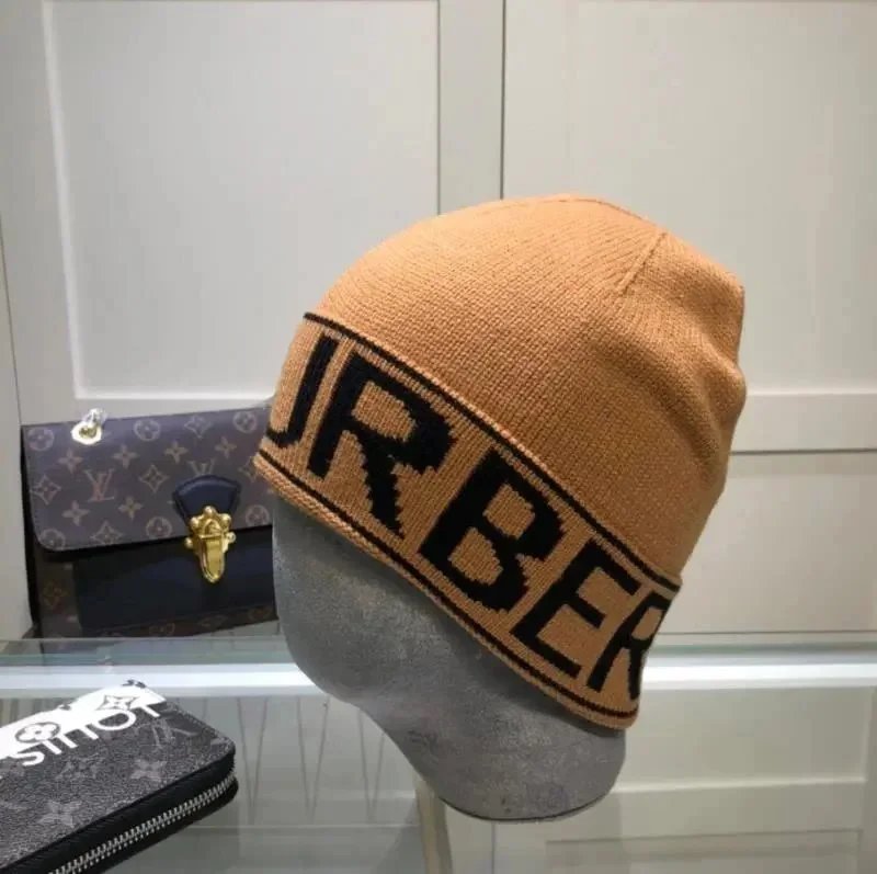 Burberry Logo Knit Beanie Pink Beanie - 7