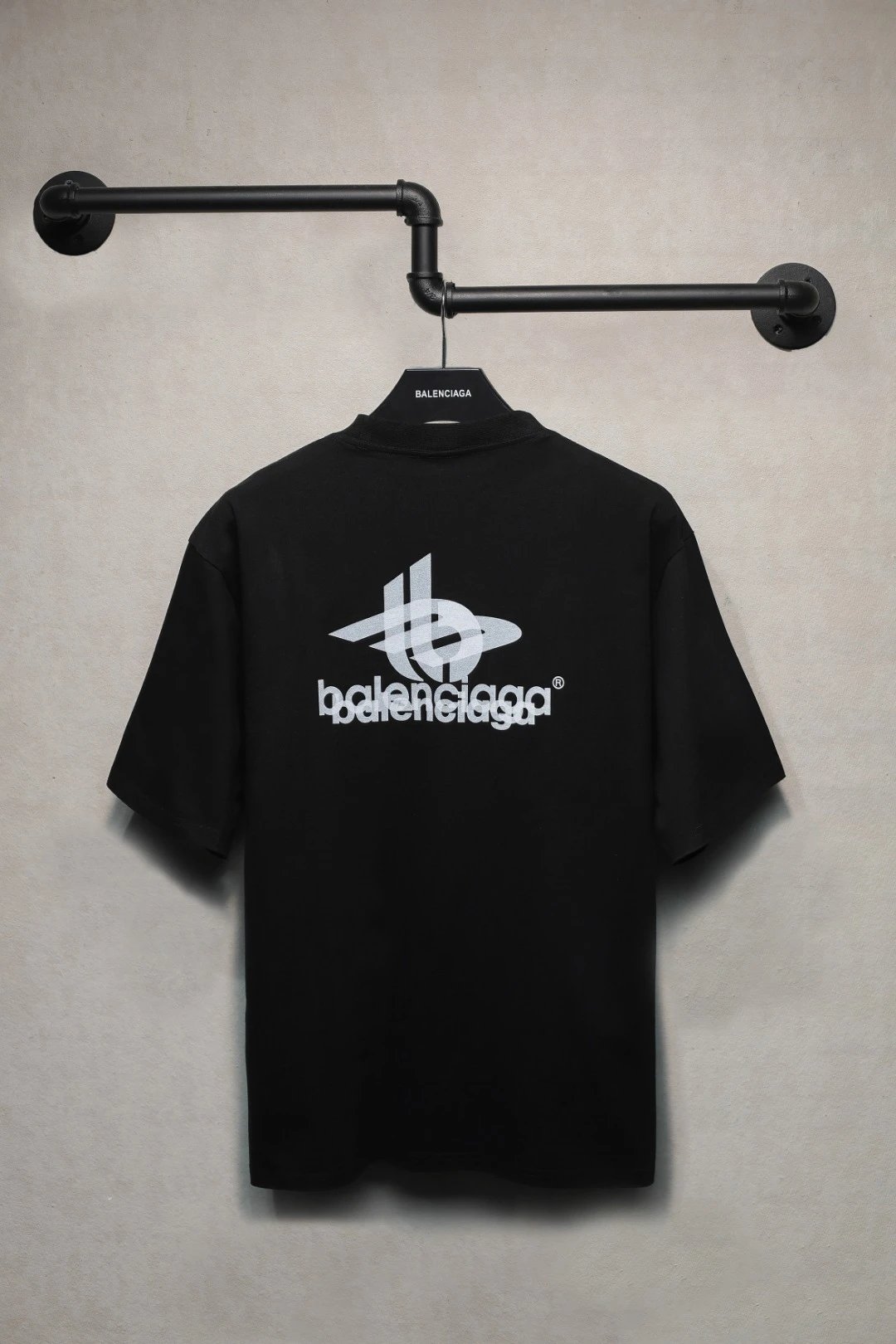 Off-White Wave Logo Black T-Shirt - 26