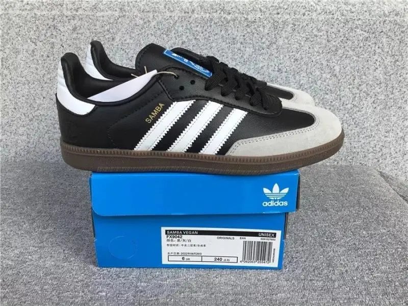 Adidas Originals Samba Vegan Black/White/Gum Sneakers