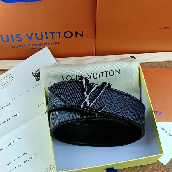 Louis Vuitton LV Initiales Belt Black Epi Leather Belt - 1