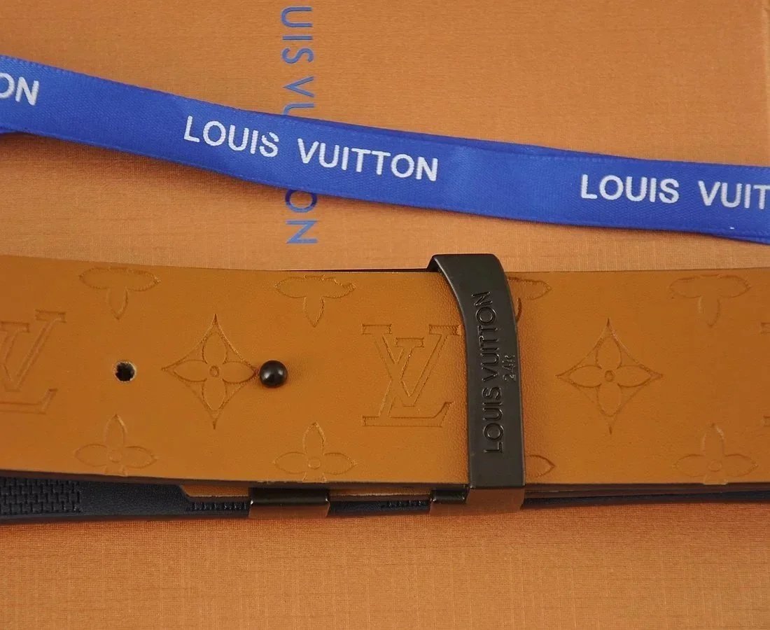Louis Vuitton Damier Graphite Belt with Interchangeable LV Buckles Gray Belt - 9