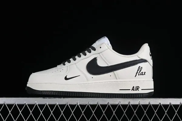 Nike Air Force 1 Low 'Desert' Sneakers - 22