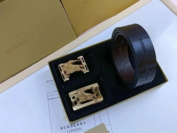 Burberry Reversible Leather Belt with Equestrian Knight Buckle Black/Gold - 10