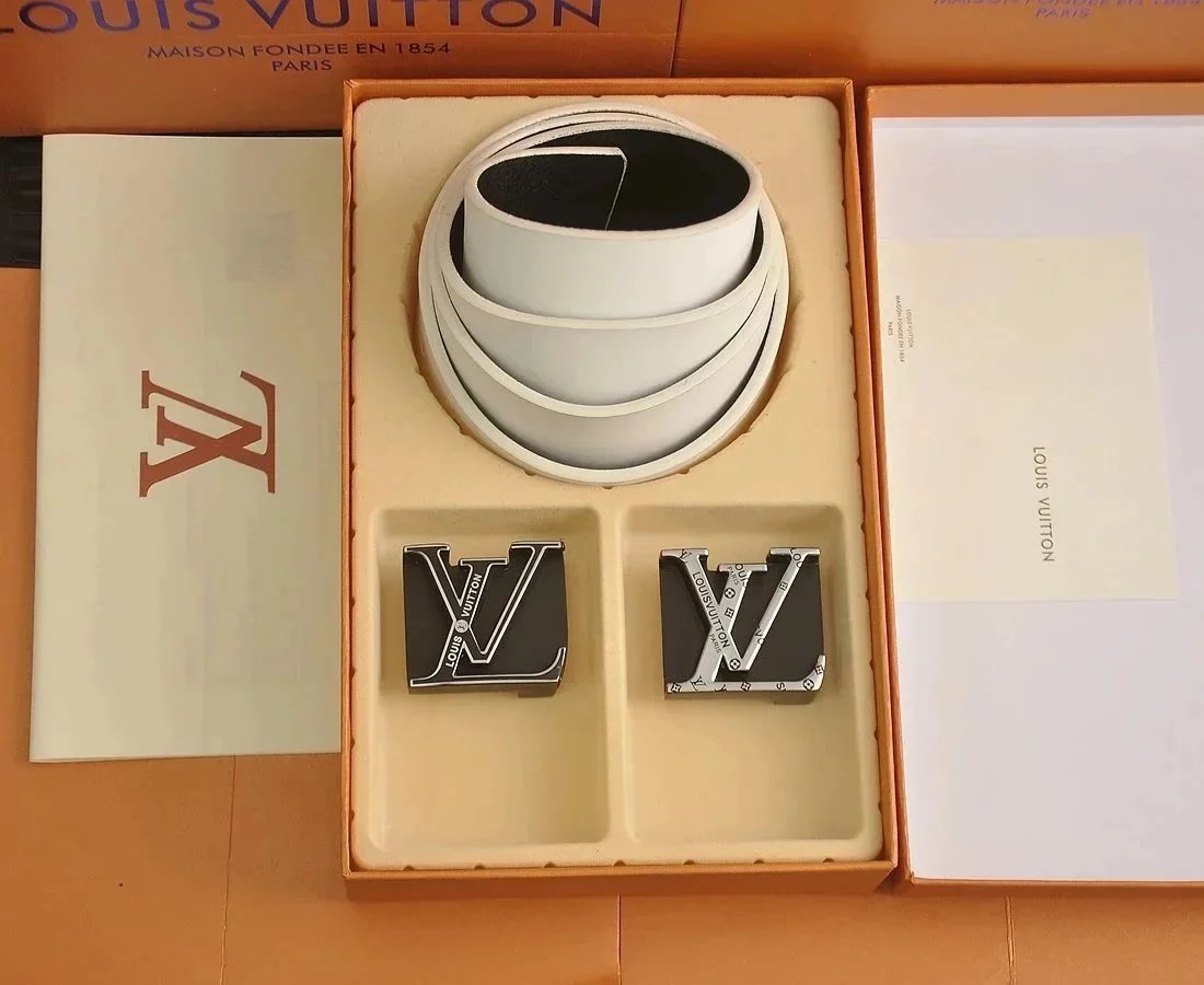 Louis Vuitton Reversible Belt with Interchangeable LV Buckles White/Black Belts - 1