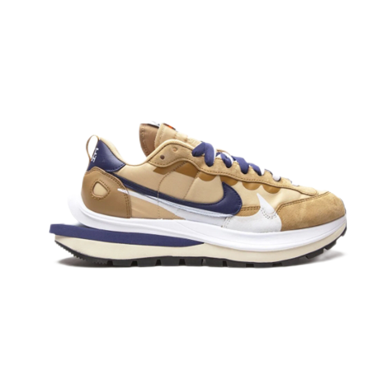 Nike x Sacai VaporWaffle Black/White Sneakers - 3