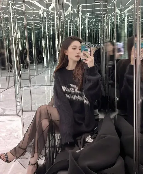 Saint Laurent Fuzzy Script Logo Black Sweater - 2