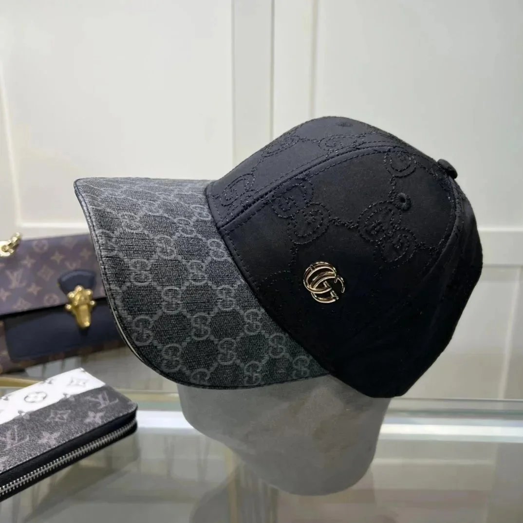 Gucci GG Marmont Baseball Cap Black - 3