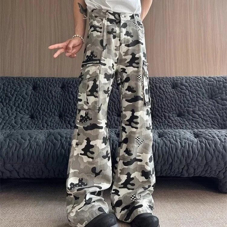 Design Camo Cargo Pants with Checkerboard Patches Gray Multicolor Pants