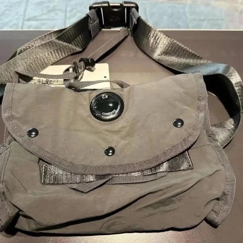 C.P. Company Goggle Bag Light Gray Crossbody Bag - 3