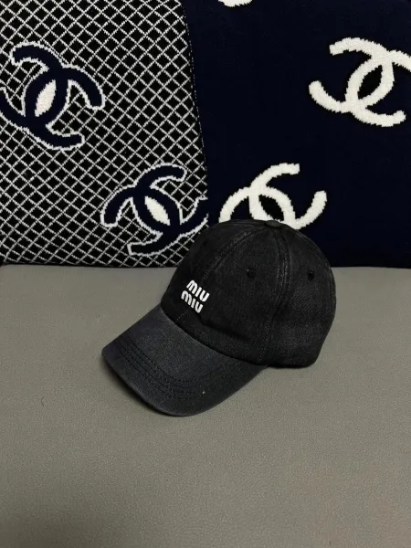 Miu Miu Logo Embroidered Black Baseball Cap - 1