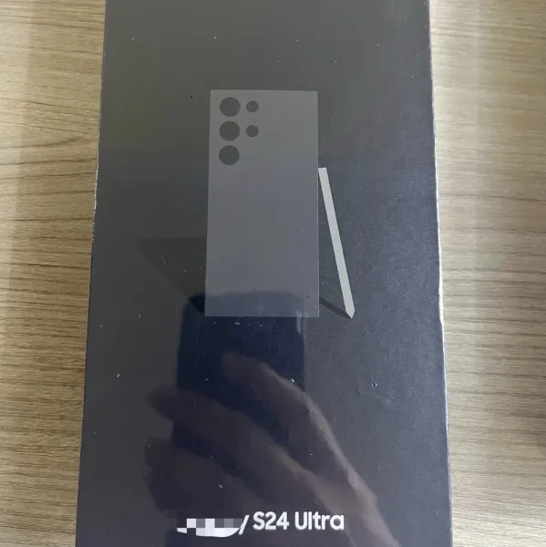 Samsung Galaxy S24 Ultra Black Smartphone - 1