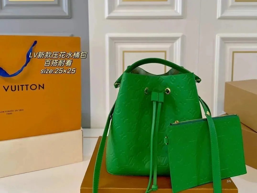 Louis Vuitton Neo Noé Bucket Bag Emerald Green Monogram Empreinte Leather