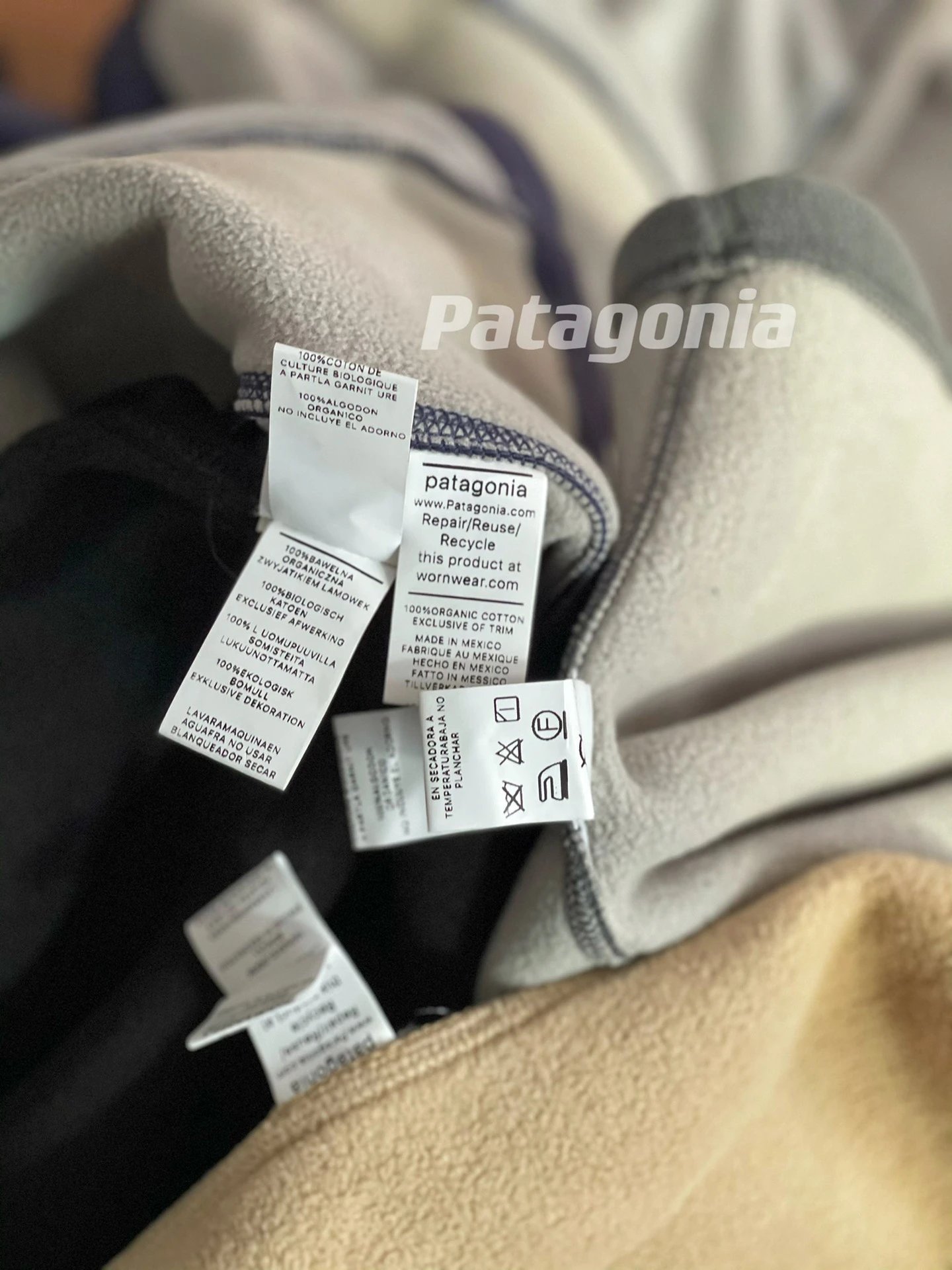Patagonia M's P-6 Logo Better Sweater Men's Knit Fleece Jacket Charcoal Gray - 20