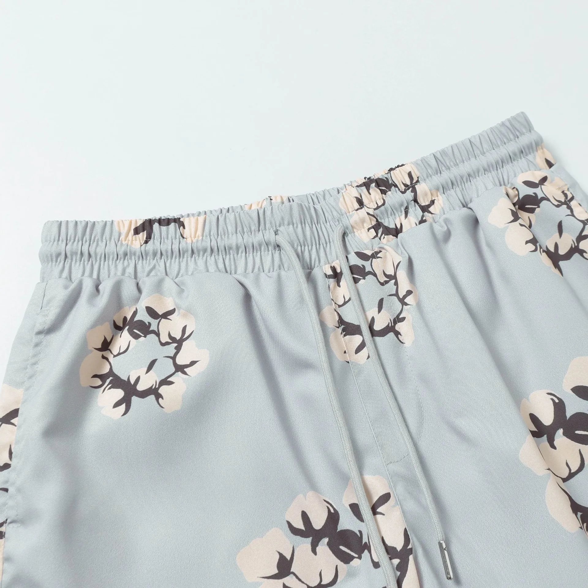 Off-White Cotton Flower Print Drawstring Shorts Black - 15