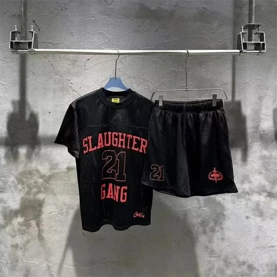 Short-Sleeve Suit