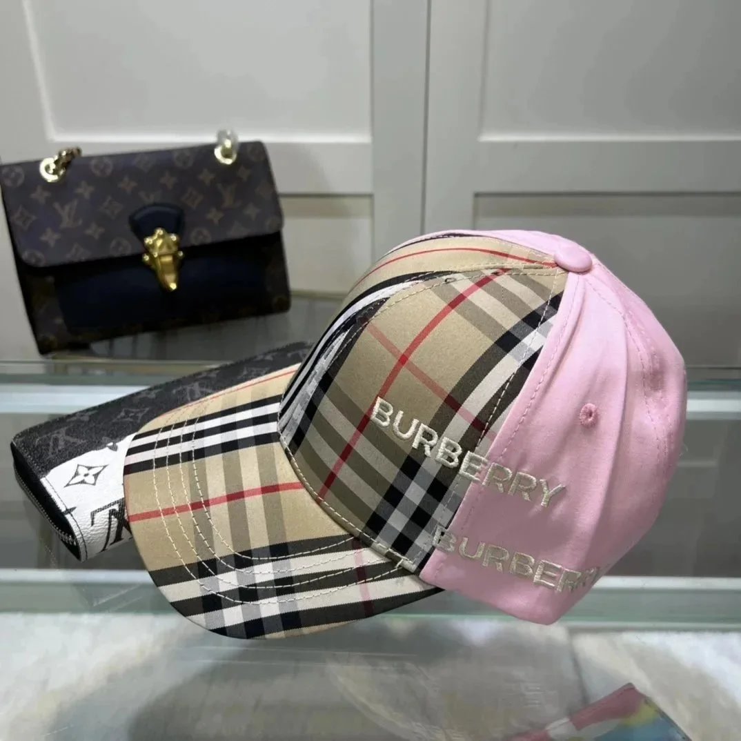 Burberry Logo-Embroidered Black Baseball Cap - 10