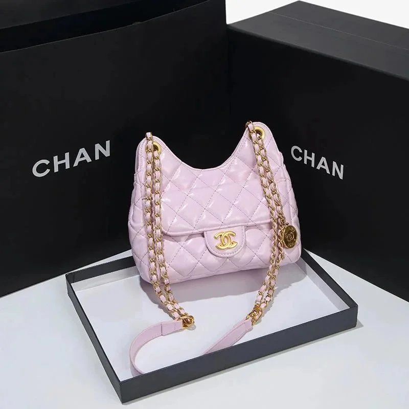 Chanel 22 Bag White Quilted Leather Shoulder Bag - 3