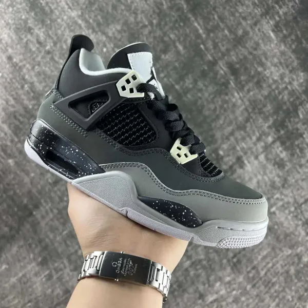 Air Jordan 4 'Cool Grey' Speckled Sneakers - 1