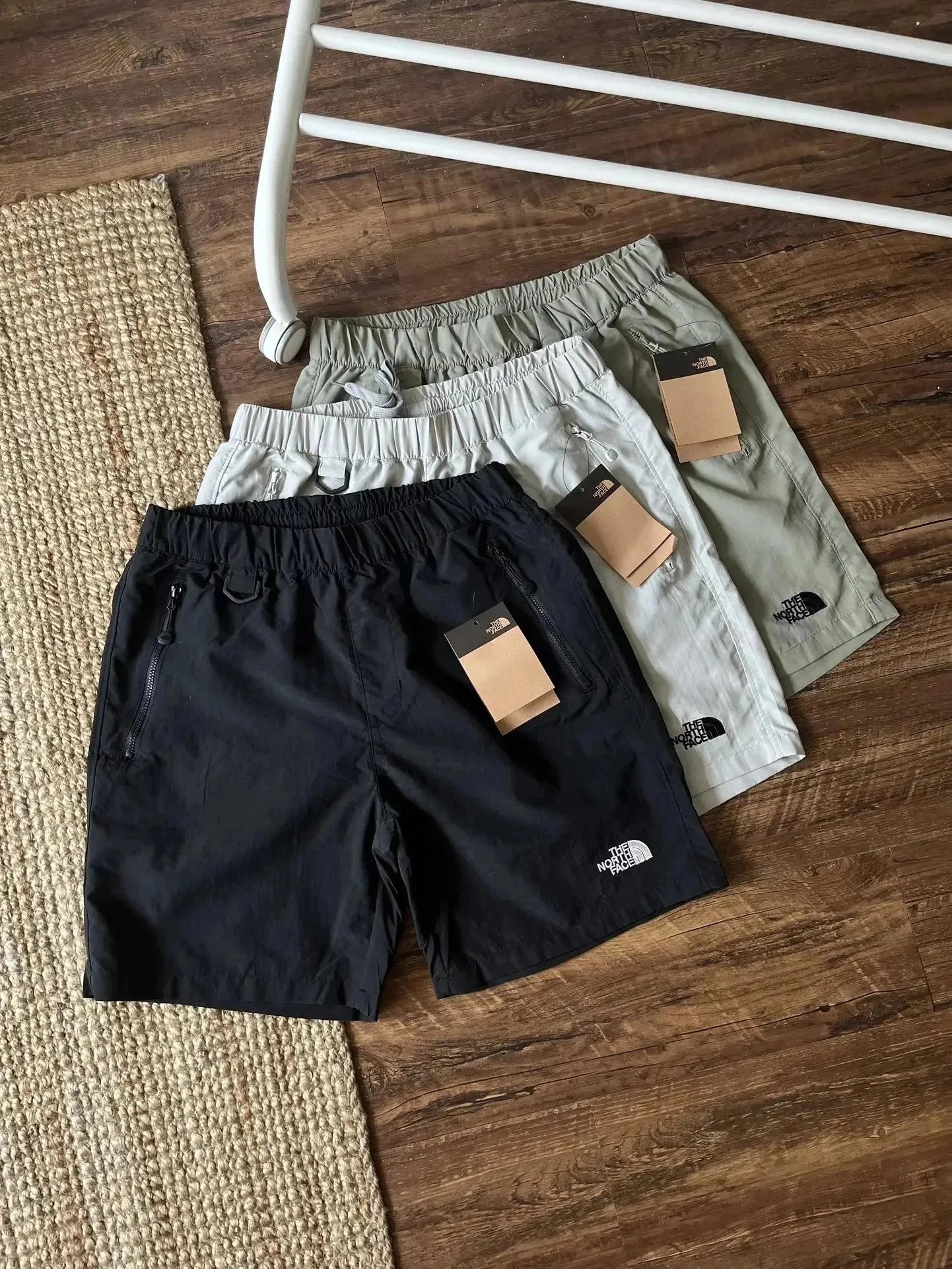 The North Face Cargo Shorts Black - 5