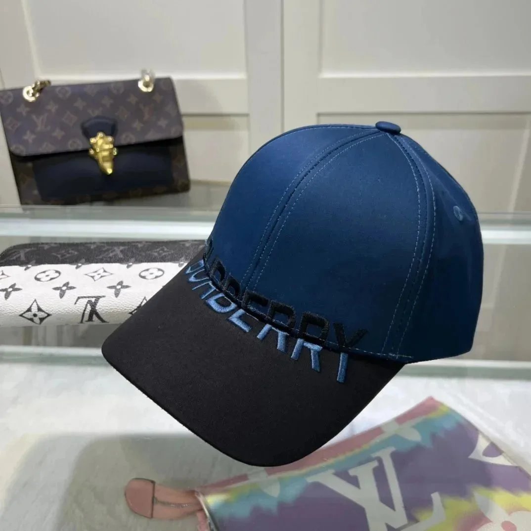 Burberry Logo-Embroidered Two-Tone Baseball Cap Navy/Black - 1