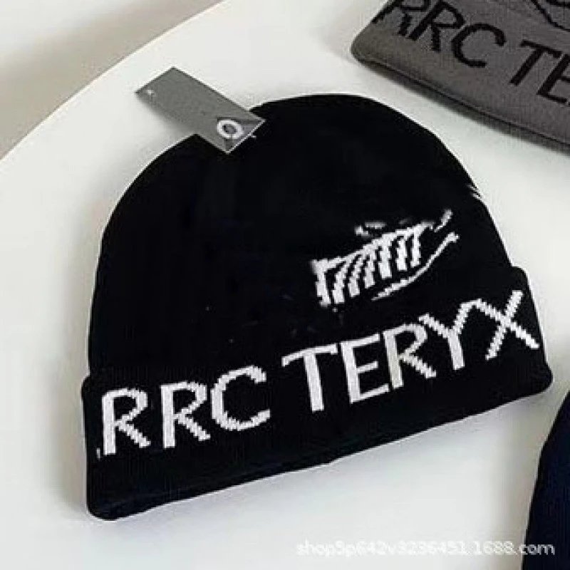 Arc'teryx RRC Beanie Black Knit Hat