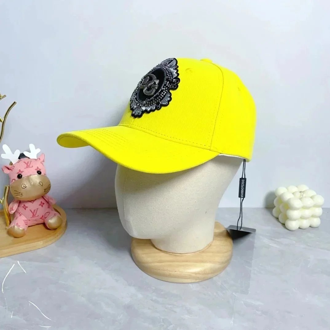 Dolce & Gabbana Embellished Yellow Baseball Cap - 1