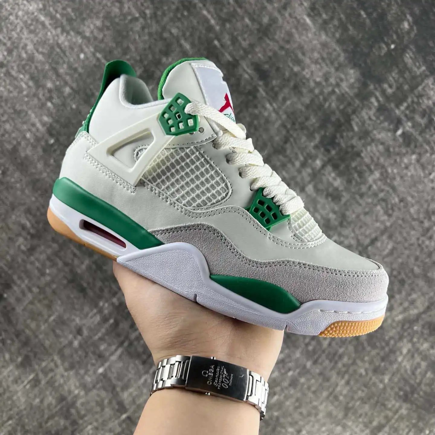 Air Jordan 4 Retro 'Black Cat' Sneakers - 6