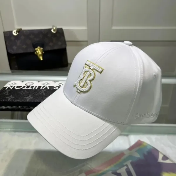 Burberry Vintage Check Bucket Hat Beige Multicolor - 11