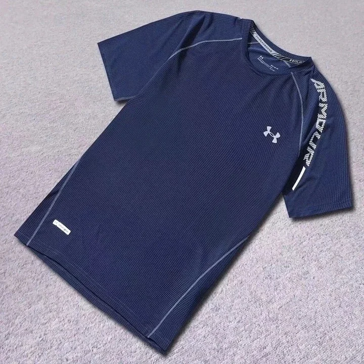Style 3: Deep Blue