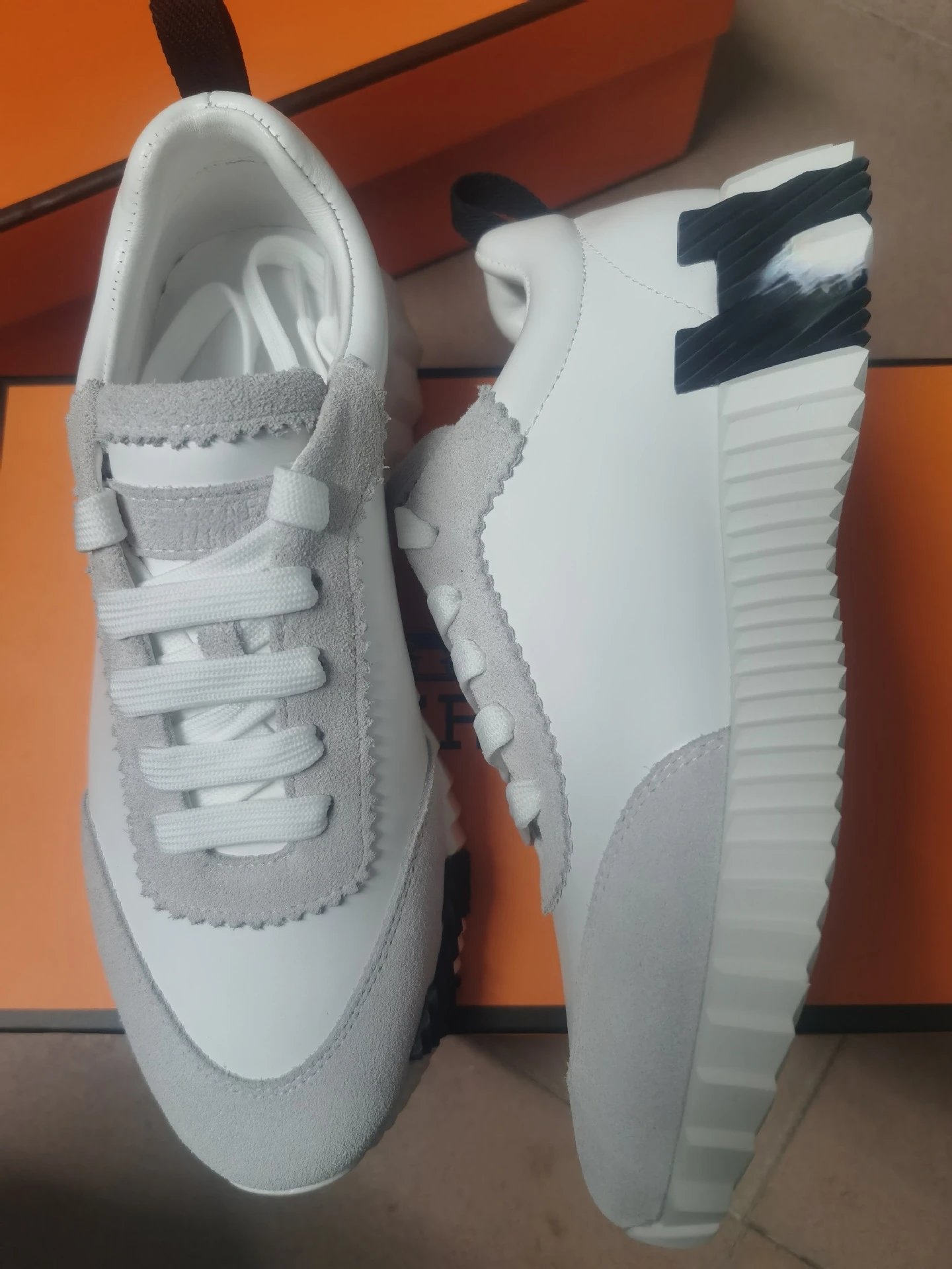 27 Leather Surface