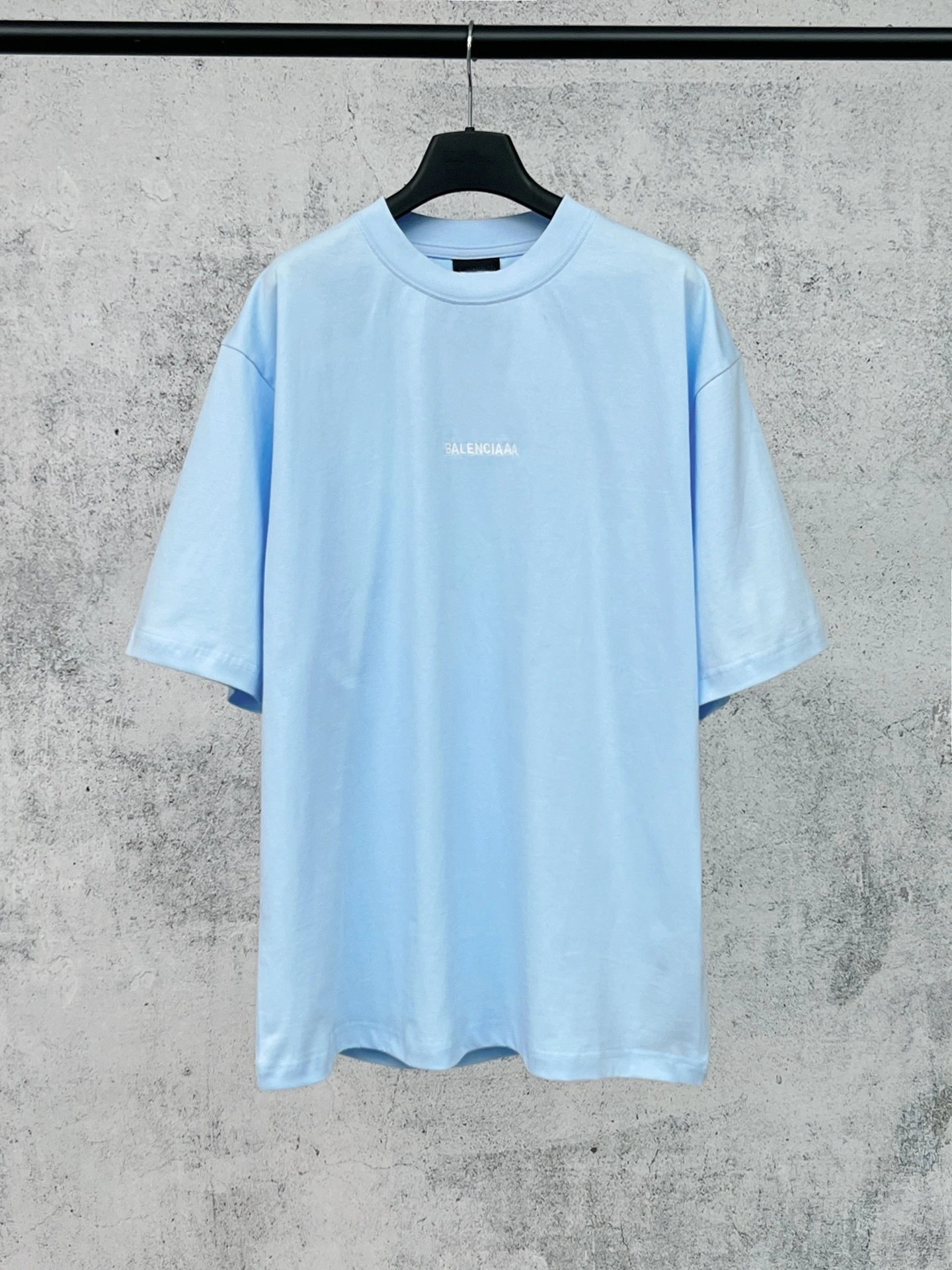 Embroidered Distressed Short Sleeve T-Shirt photo 3