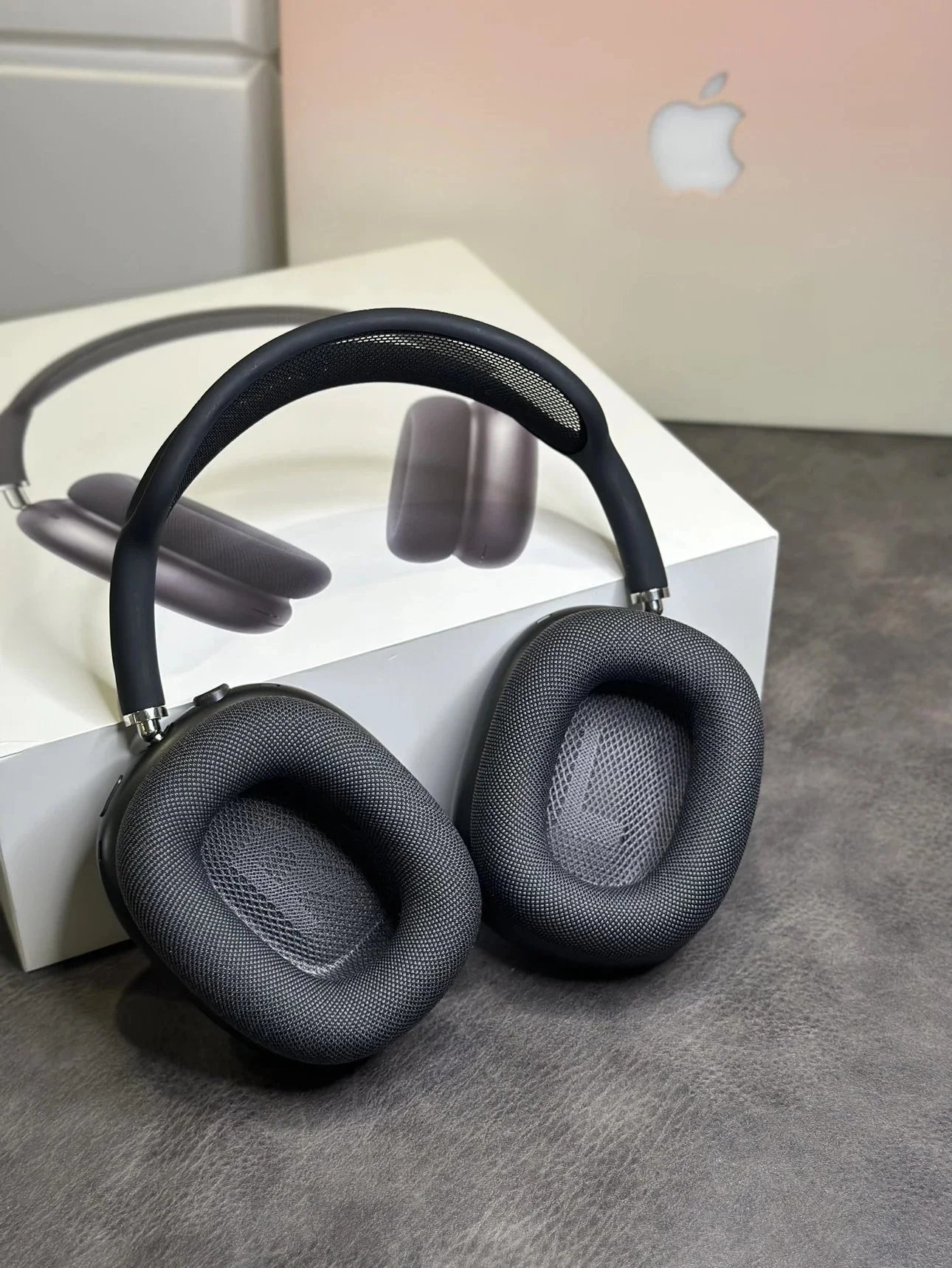 Headphones-MAX