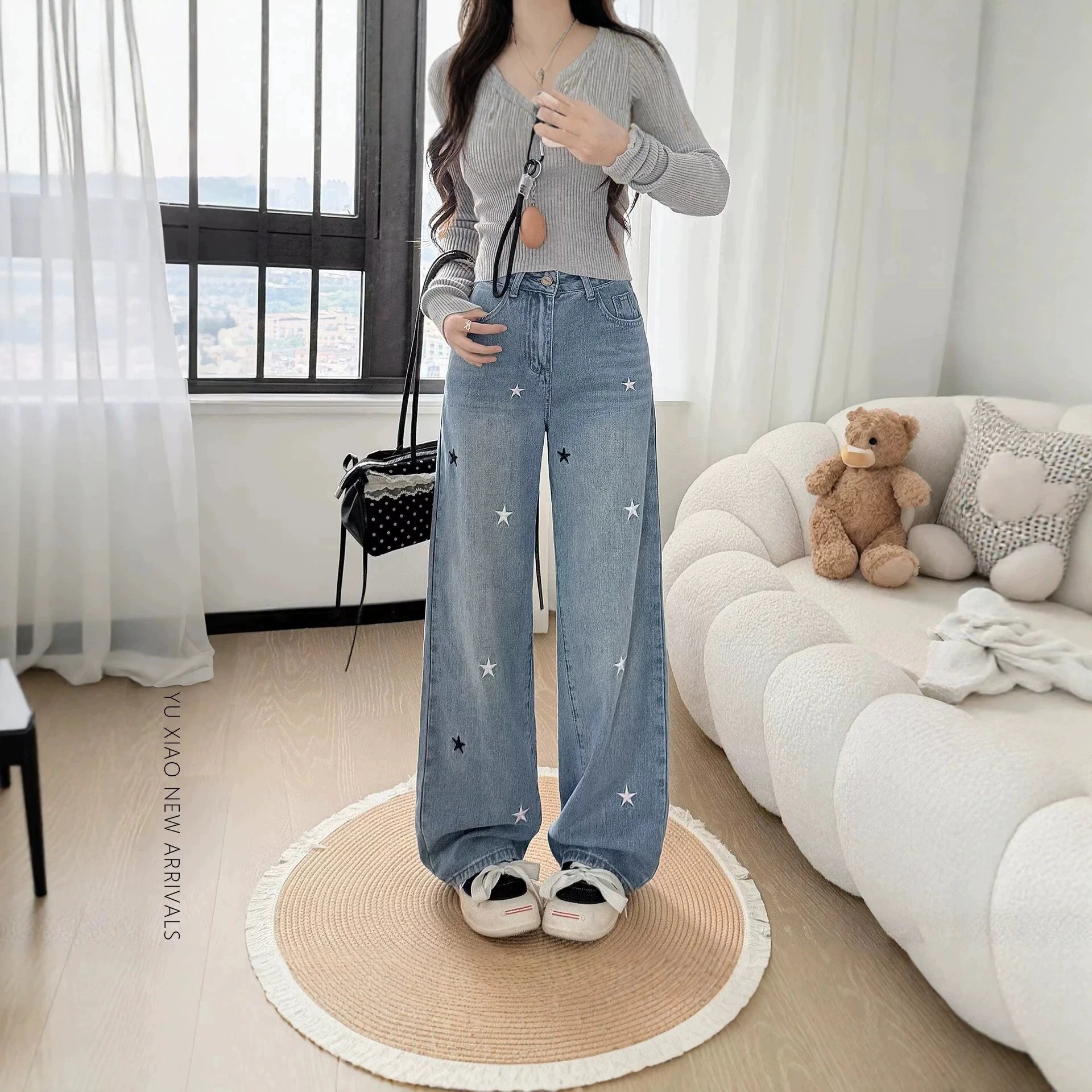 Star Embroidery Wide Leg Jeans