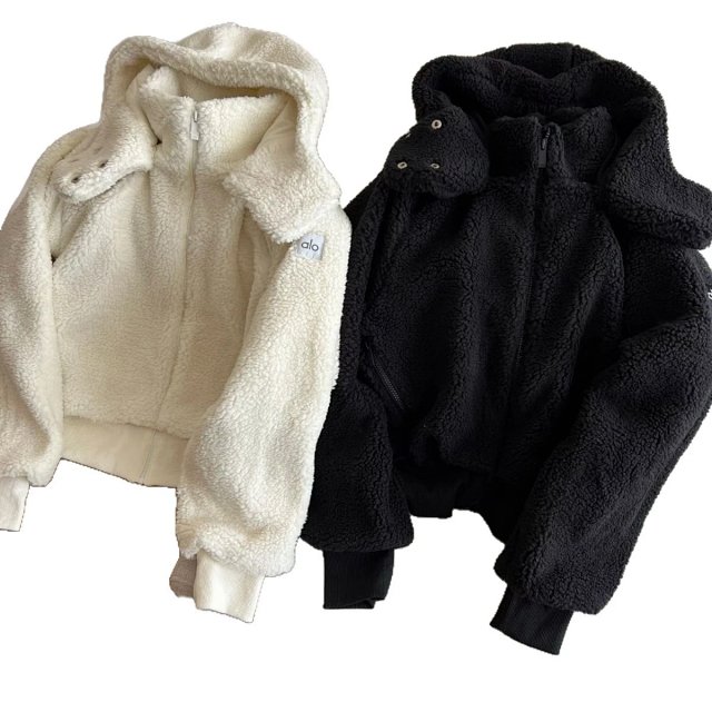 ALO Foxy Sherpa: seller detail photo 5
