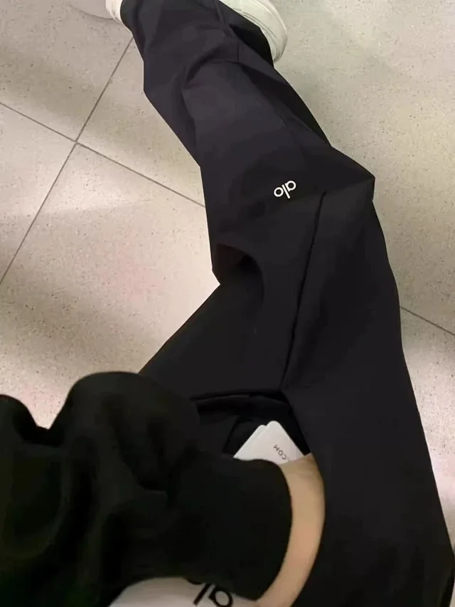 Alo Yoga Trousers Wide-Leg Elastic-Waist product detail image 15