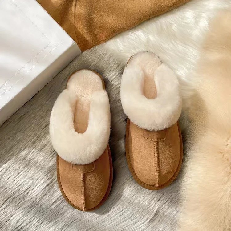 Cozy Shearling Slippers [6 sty