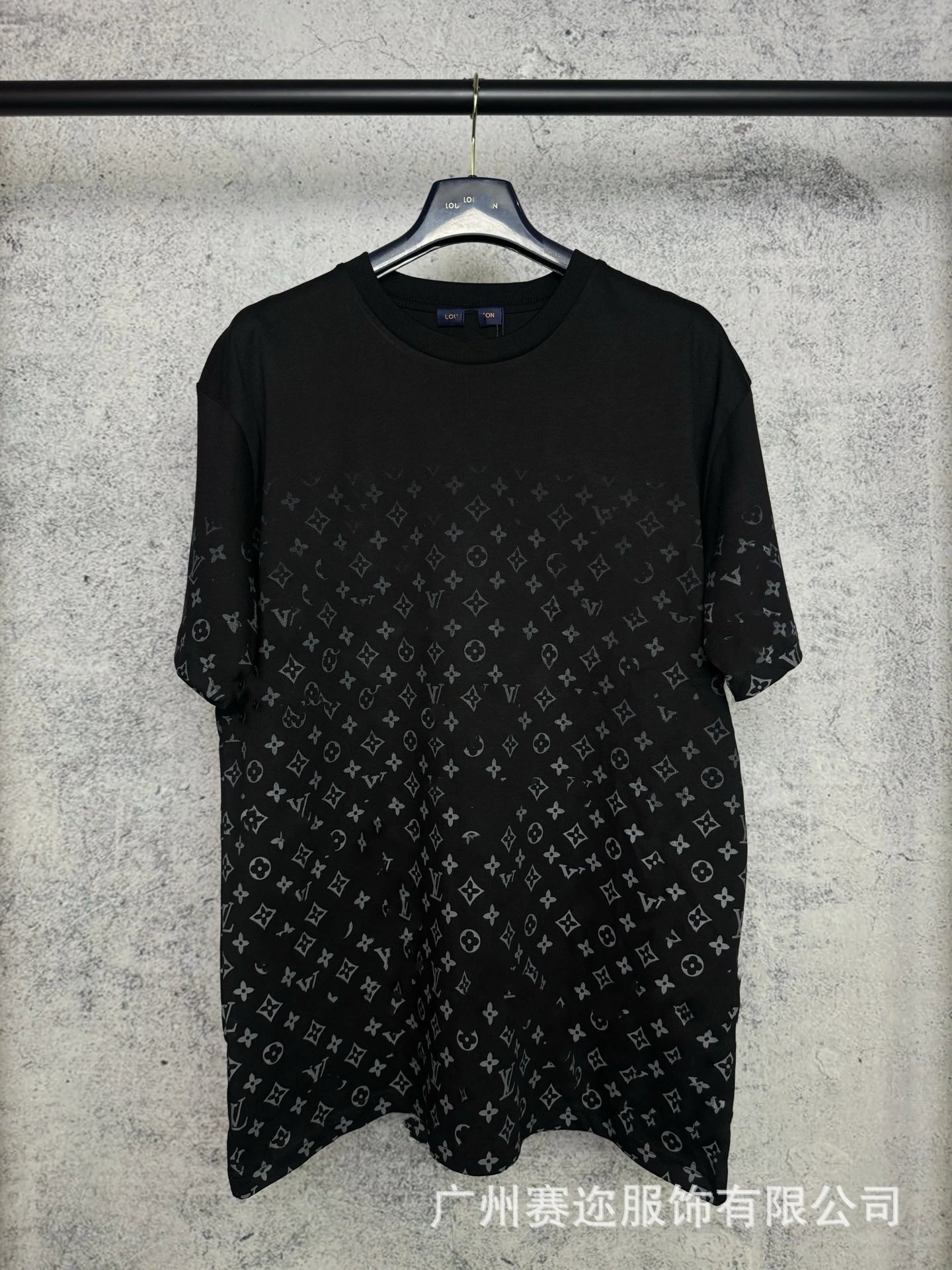 Product view 17
