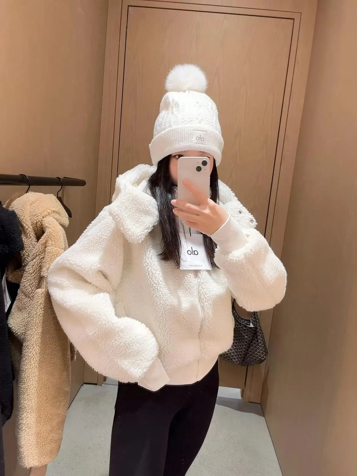 Alo White Sherpa Fleece Hooded Jacket Outerwear - 10