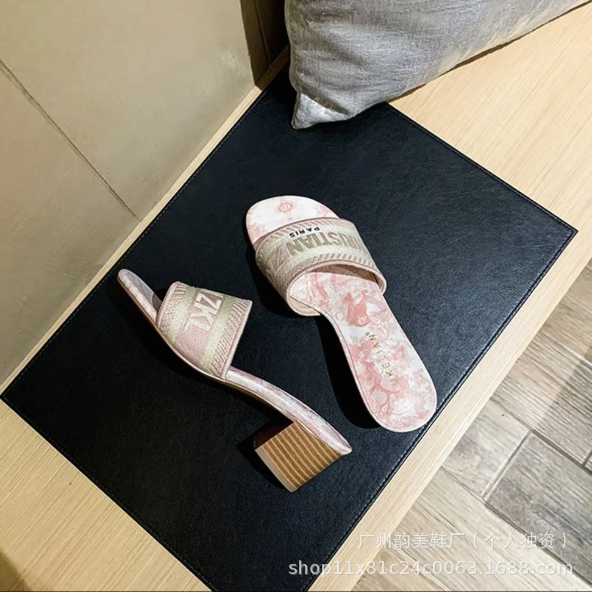 Product view 18