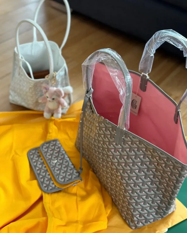 Goyard Handbags Monogram Tote Bag with Detachable Pouch product detail image 13