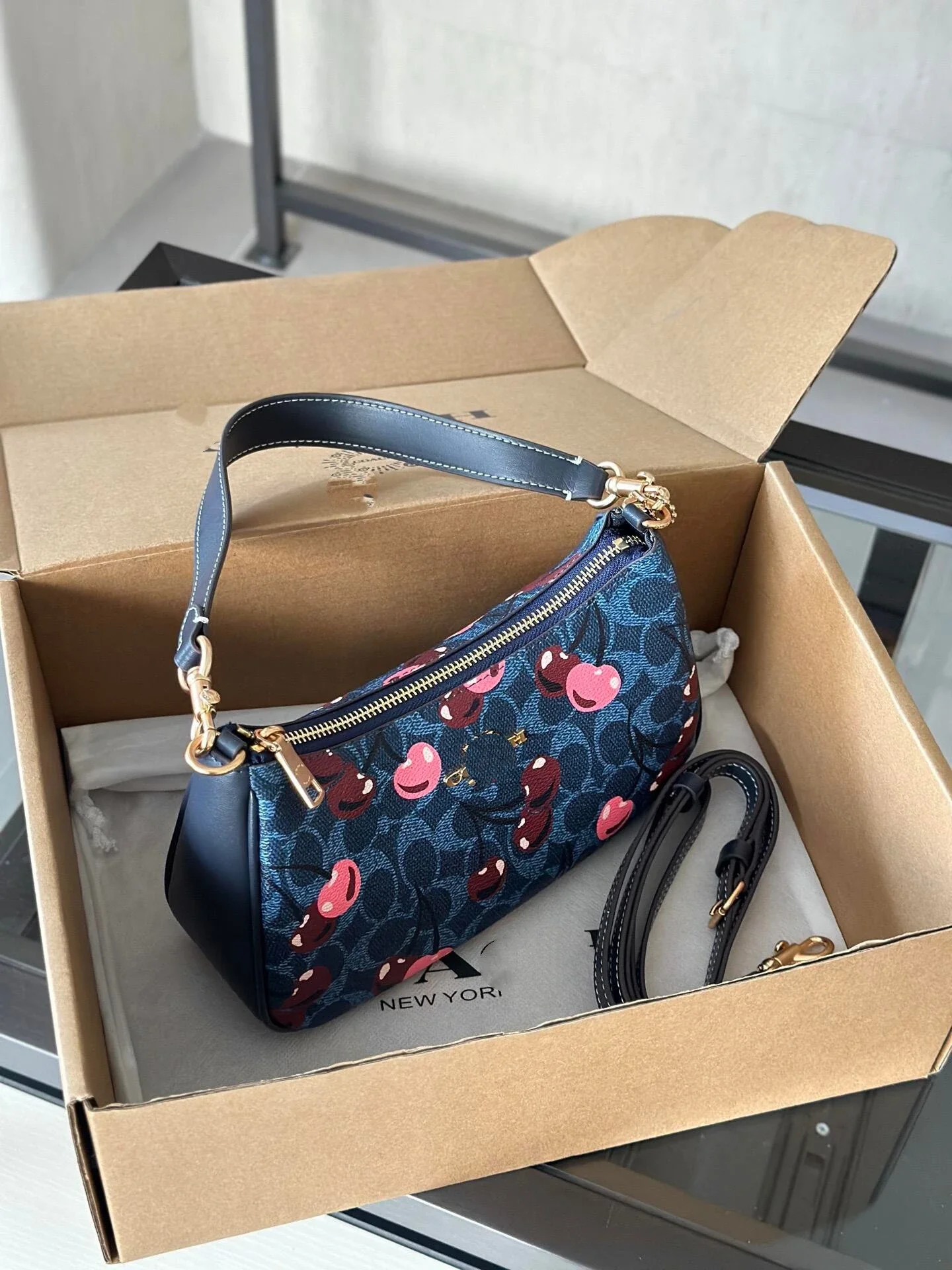 Bags Versatile High Bag Mahjong Women's Handbag Underarm Fashionable Crossbody Version Crescent Old Flower Bag Single Shoulder *No quality issues and no return without reason
