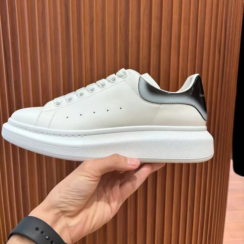 Sneakers from Cupid Reps
