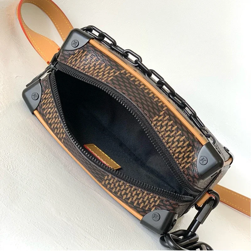 Classic universal single shoulder bag, fashionable mens and womens retro bag, oblique style, small square shoulder strap, iron feet *No quality problems, no returns without reason(pic20) Classic universal single shoulder bag, fashionable men's and women's retro bag, oblique style, small square shoulder strap, iron feet *No quality problems, no returns without reason