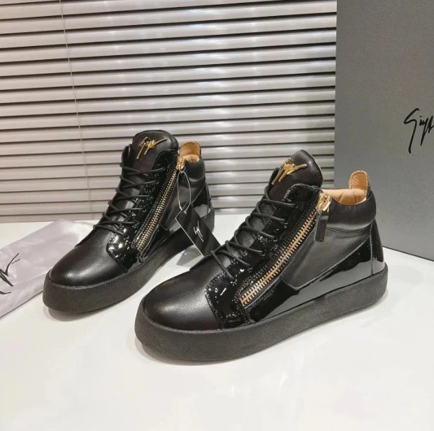 Givenchy B22 High-Top Sneakers