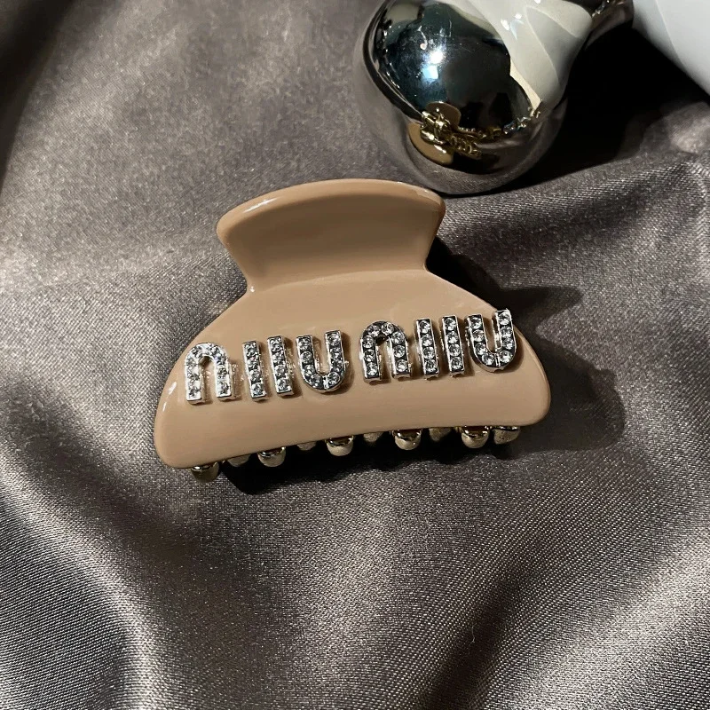 Hairpin ~ Feel the back of the head to grab the letter clip, high-grade candy shark acrylic clip color * no quality problems, no reason to return