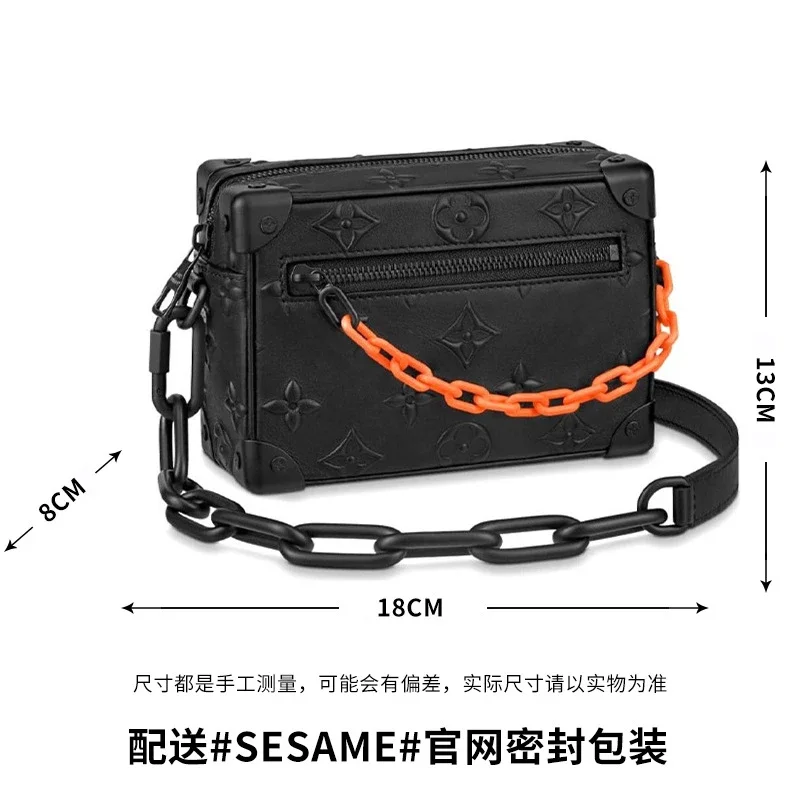 Classic universal single shoulder bag, fashionable mens and womens retro bag, oblique style, small square shoulder strap, iron feet *No quality problems, no returns without reason(pic4) Classic universal single shoulder bag, fashionable men's and women's retro bag, oblique style, small square shoulder strap, iron feet *No quality problems, no returns without reason