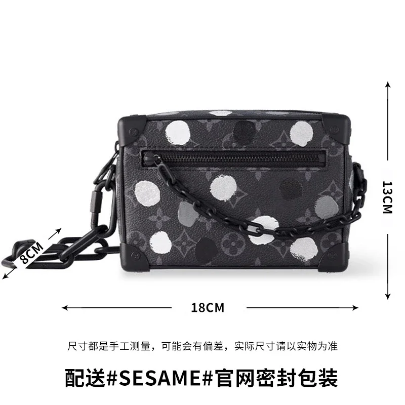 Classic universal single shoulder bag, fashionable mens and womens retro bag, oblique style, small square shoulder strap, iron feet *No quality problems, no returns without reason(pic11) Classic universal single shoulder bag, fashionable men's and women's retro bag, oblique style, small square shoulder strap, iron feet *No quality problems, no returns without reason